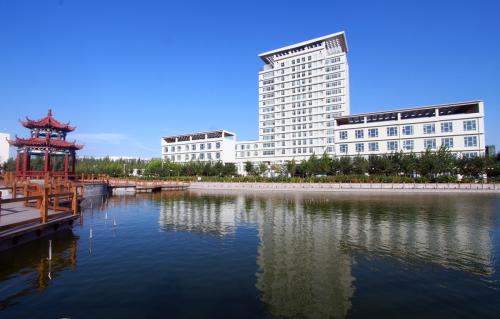 衡水科技工程學(xué)校招生有什么特別限制嗎？