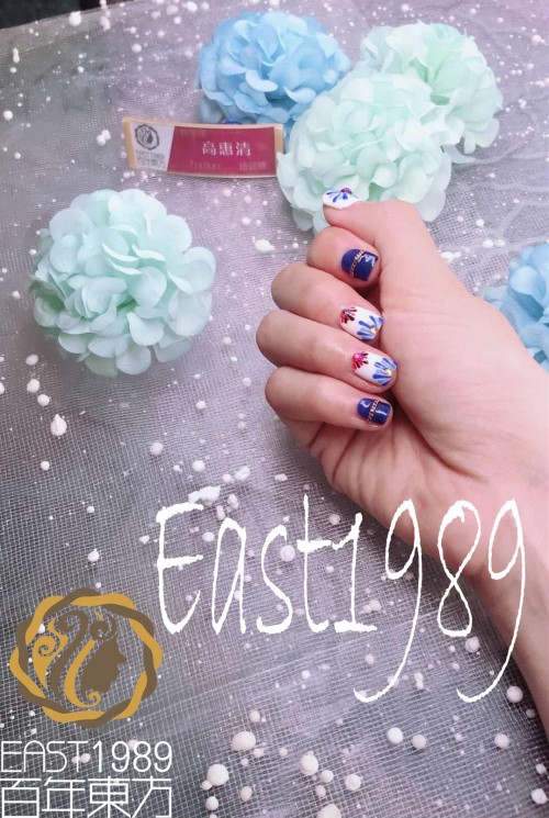  青花美甲怎么做？保定東方技工學(xué)校教你巧做美甲！