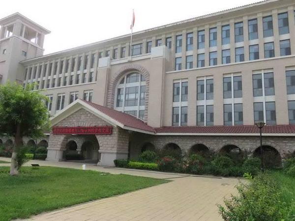 為什么邯鄲理工學(xué)?？诒茫? /> 
</p>
<p class=