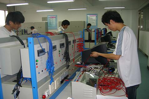 煙臺機電學校有哪些？