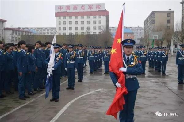 分?jǐn)?shù)不能決定你的未來，騰飛給你希望！