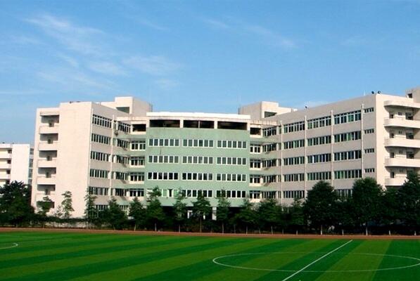 西安軍需工業(yè)學(xué)校有哪些報名條件？