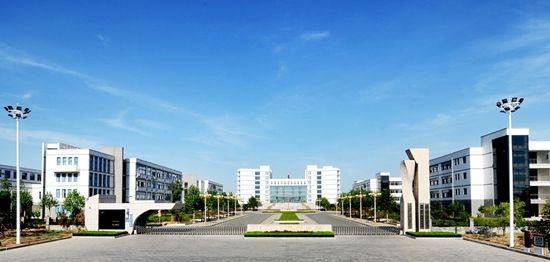 日照市技師學(xué)院學(xué)電子技術(shù)應(yīng)用怎么樣？