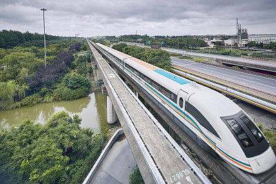 山東交通職業(yè)學院泰山校區(qū)高鐵客運乘務報名條件有哪些？
