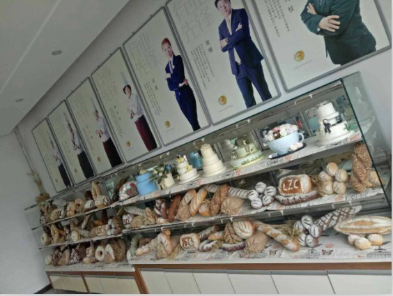 邢臺(tái)荔枝村烘焙專修學(xué)校裝修升級(jí)，圓你烘焙夢(mèng)