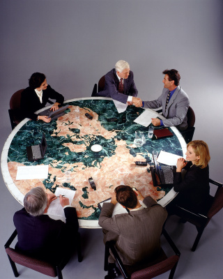 什么是國(guó)際商務(wù)？煙臺(tái)南山學(xué)院來(lái)講講！