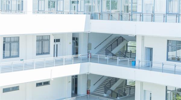 青島恒星科技學(xué)院有哪些辦學(xué)特色？