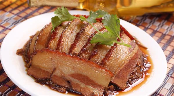 山東省城市服務(wù)技術(shù)學(xué)院為你講述如何練就好刀法！