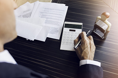 想成為一名會計嗎？石家莊海川電腦學(xué)校助你成為專業(yè)會計！