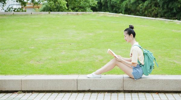 幼師待遇要提高了？青島膠南市高級職業(yè)技術(shù)學(xué)校為你解答！