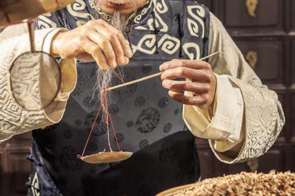 山東醫(yī)藥技師學(xué)院中藥制藥專業(yè)怎么樣？