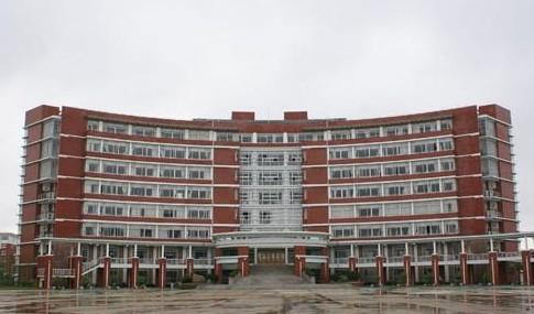 青島海灣理工學(xué)院是一所好學(xué)校嗎？畢業(yè)生待遇好嗎？