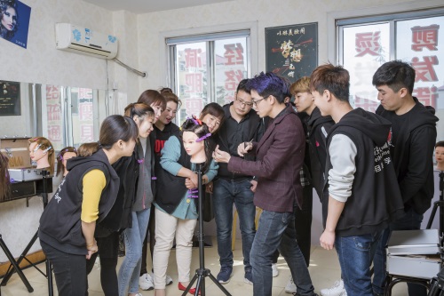 威海以琳國際形象設(shè)計學(xué)校7月份鉅惠活動等你來... 威海以琳國際形象設(shè)計學(xué)校7月份鉅惠活動等你來...