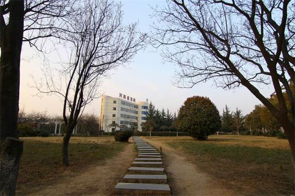 洛陽動(dòng)漫設(shè)計(jì)學(xué)?？孔V嗎？