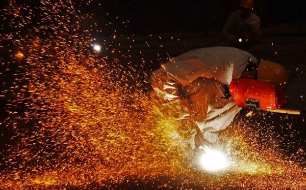 想學(xué)焊工嗎？來棗莊市金橋職業(yè)培訓(xùn)學(xué)校吧！