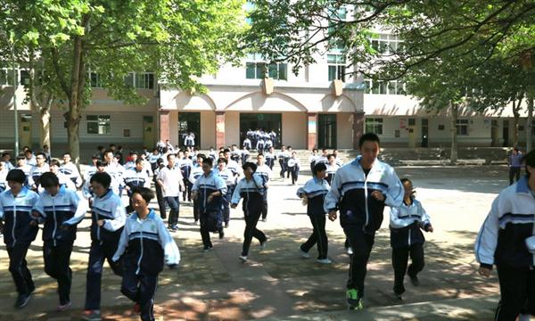 歷城二職專:國(guó)家級(jí)重點(diǎn)技工院校 歷城二職專:國(guó)家級(jí)重點(diǎn)技工院校