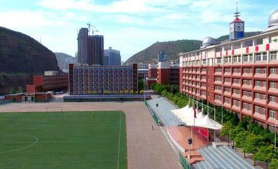 北京財經專修學院項目優(yōu)勢是什么？