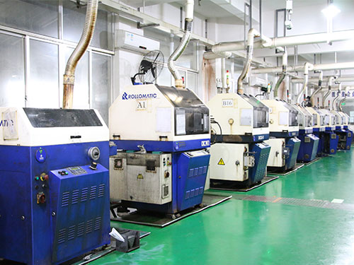 高中畢業(yè)生能在天津輕工職業(yè)技術(shù)學(xué)校學(xué)什么專業(yè)？