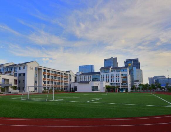 邯鄲市第一財經(jīng)學(xué)校算不算一所好學(xué)校？