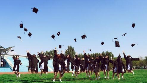 與同類院校相比，北京現(xiàn)代體育學(xué)院、航空乘務(wù)學(xué)院都有哪些優(yōu)勢(shì)？